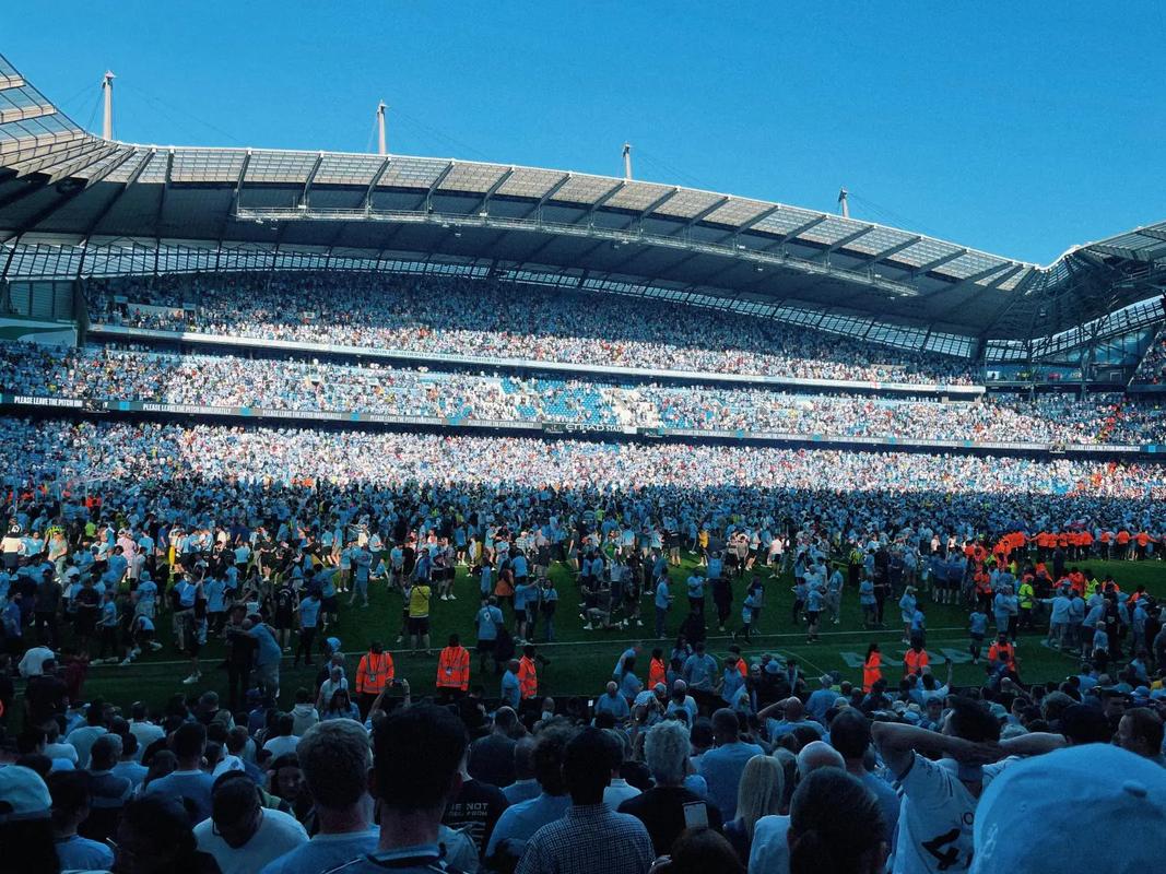 如果你不看，那就👍！ Kanavi + 兄弟主宰了忍者村的屠杀， Top Esports 在第一场比赛中血洗了 Invictus Gaming