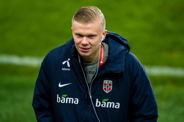 英雄联盟S12淘汰赛，JDG零封RGE成功晋级四强！