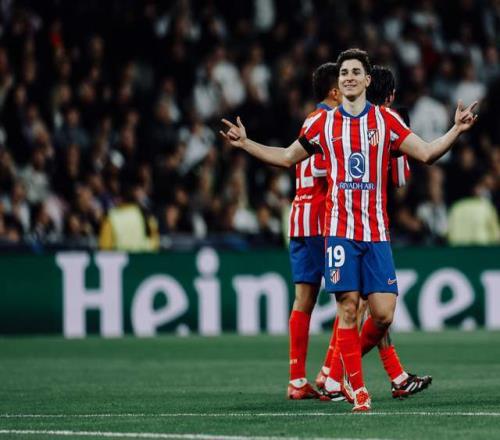 Meiko赛后群访：拿MVP都是运气好，队友也有机会